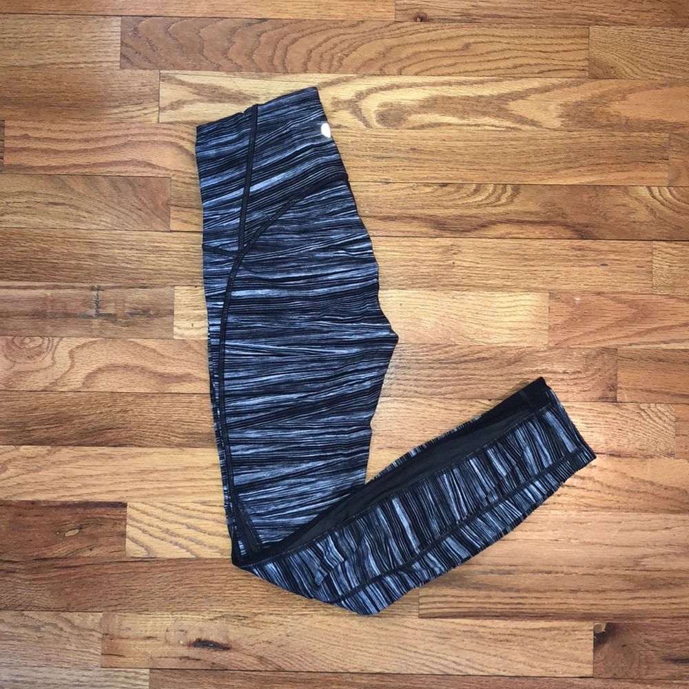 Lululemon train times